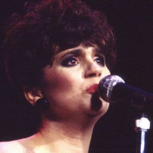 Linda Ronstadt Guitar Lessons and Guitar Tabs