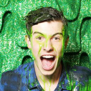 Shawn Mendes image